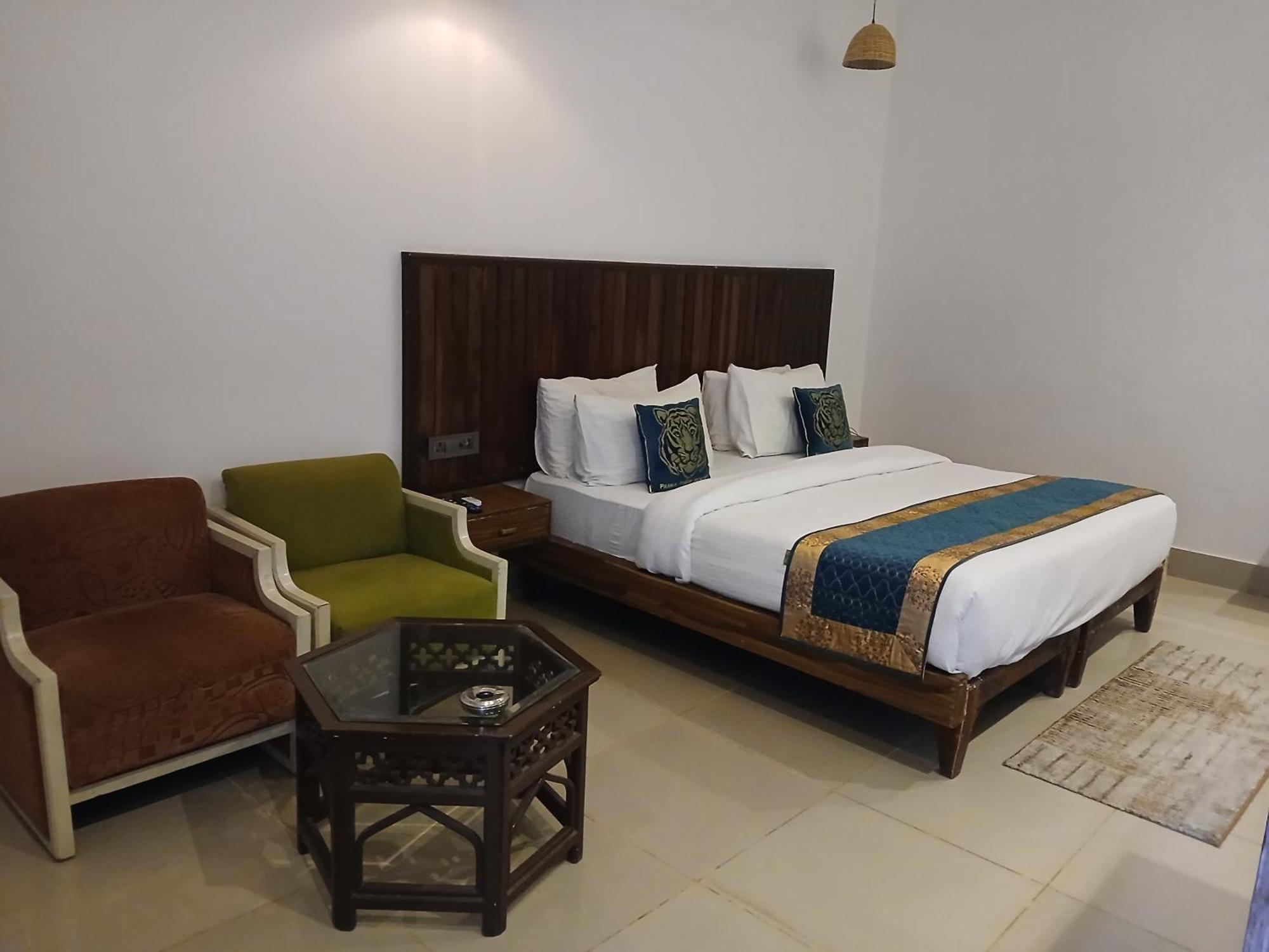 Panna Tiger Resort- Riverside Property Rājgarh エクステリア 写真